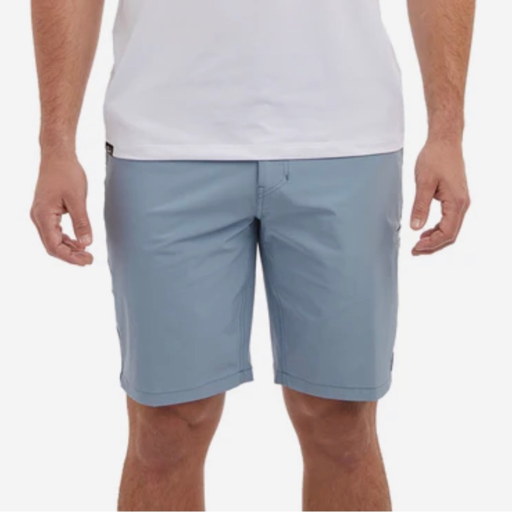 Pelagic Men’s Mako High Performance Hybrid Shorts Size 38